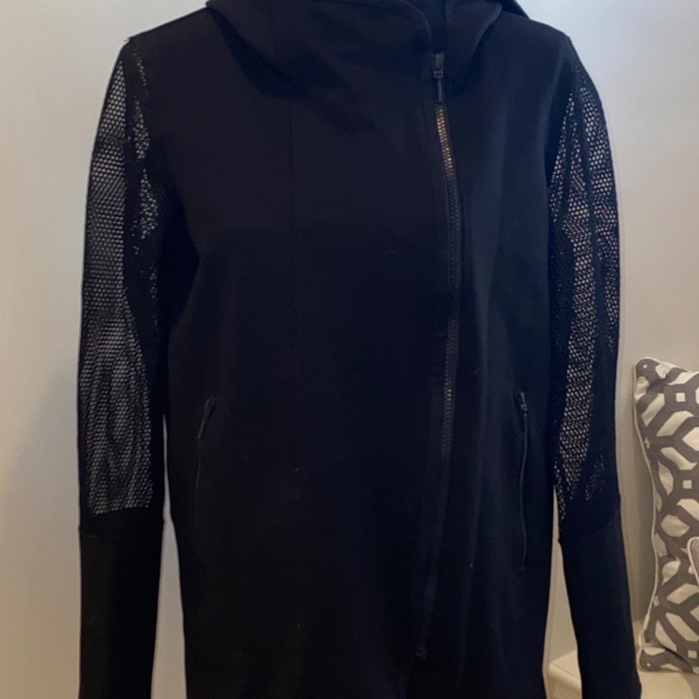Elie Tahari sport black jacket with mesh - Size Medium - Picture 5 of 8